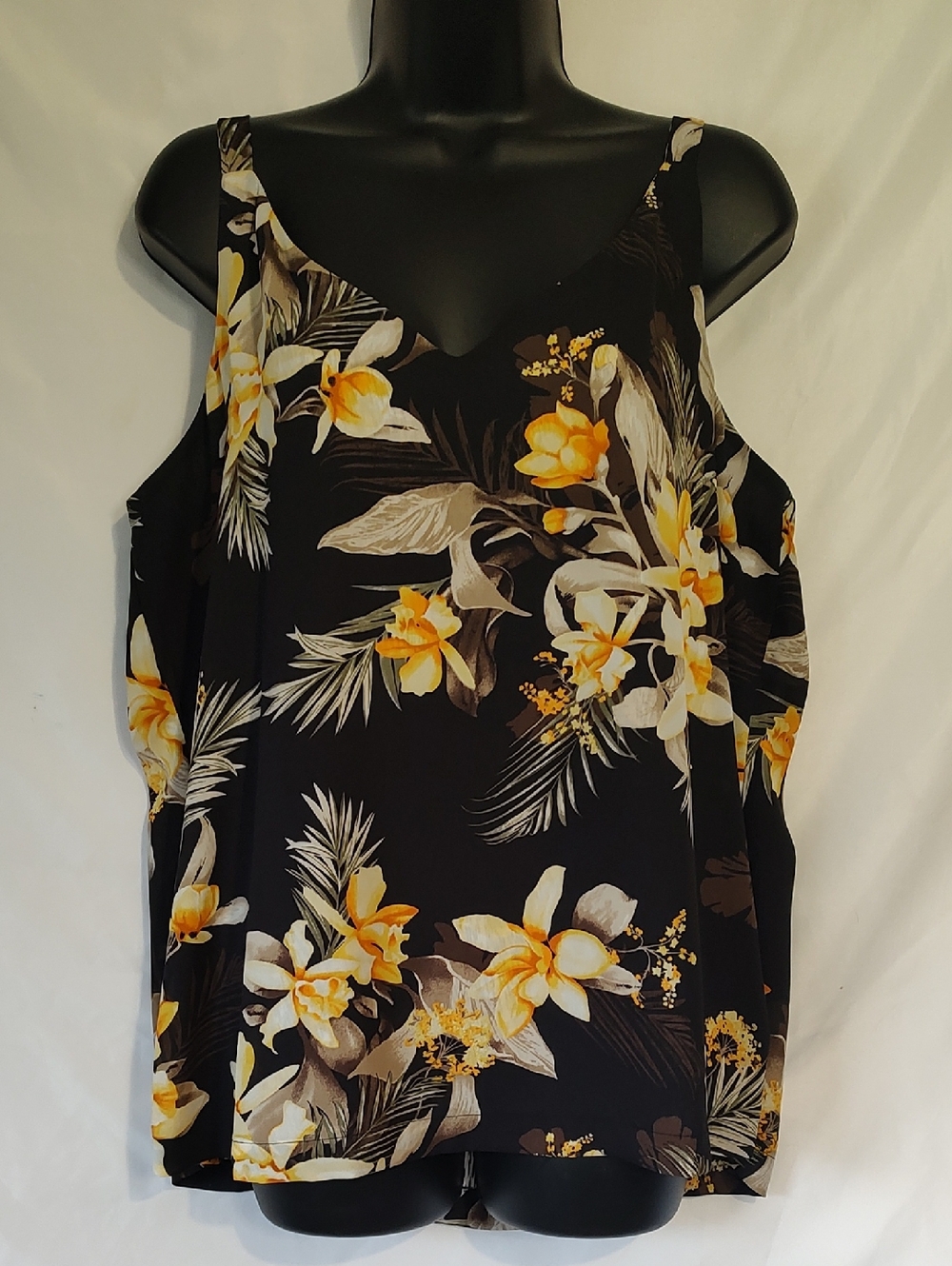 Source Unknown Black Floral V‑Neck Cami with Yellow Accents (Reversible)